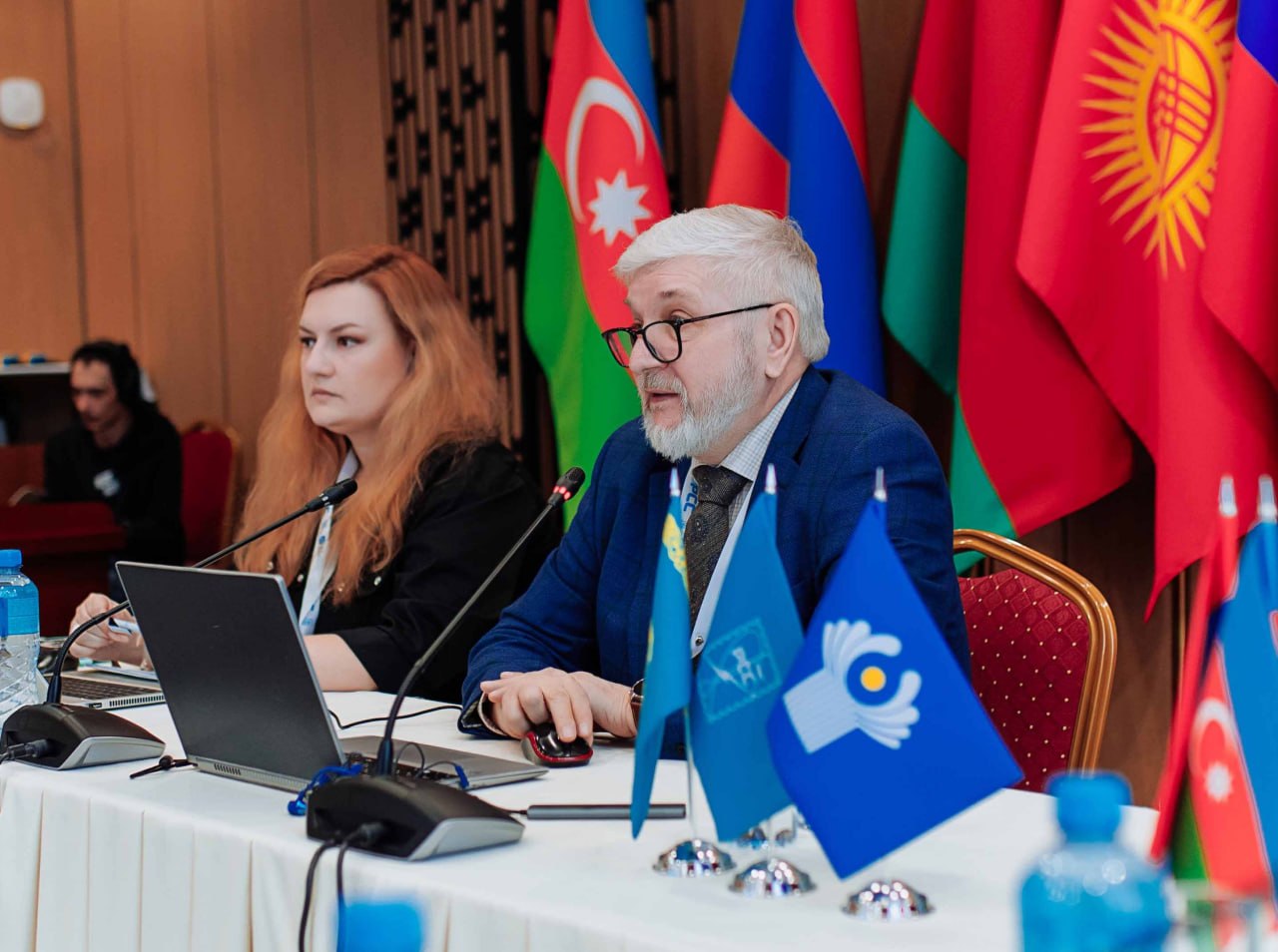 Первый слайд